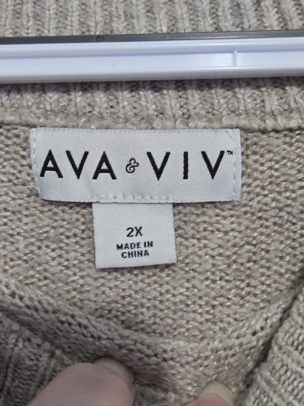 Ava &‎ Viv 2X Colorblock Sweater Womens Plus Size Cozy Knit Pullover - Picture 2 of 5